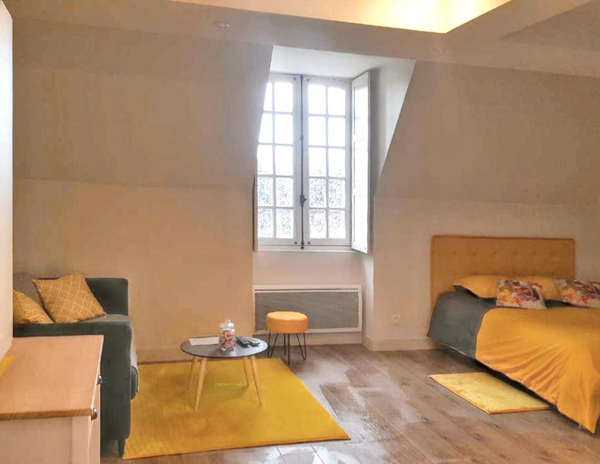 Charmant Studio A Abondant Avec Terrasse Ensoleillee 30 M² מראה חיצוני תמונה